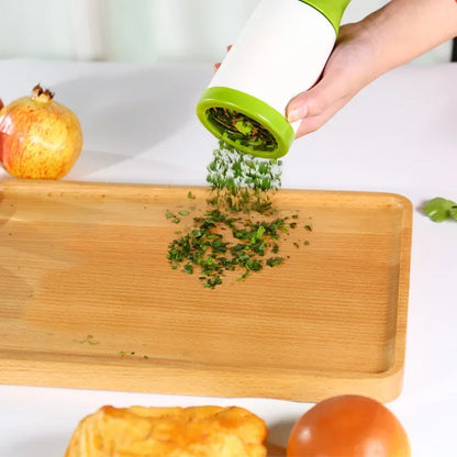 1pc Manual Herb Grinder Spice Mill Parsley Shredder Vegetable Cutter Coriander Mincer Chili and Kitchen Tool Gadget